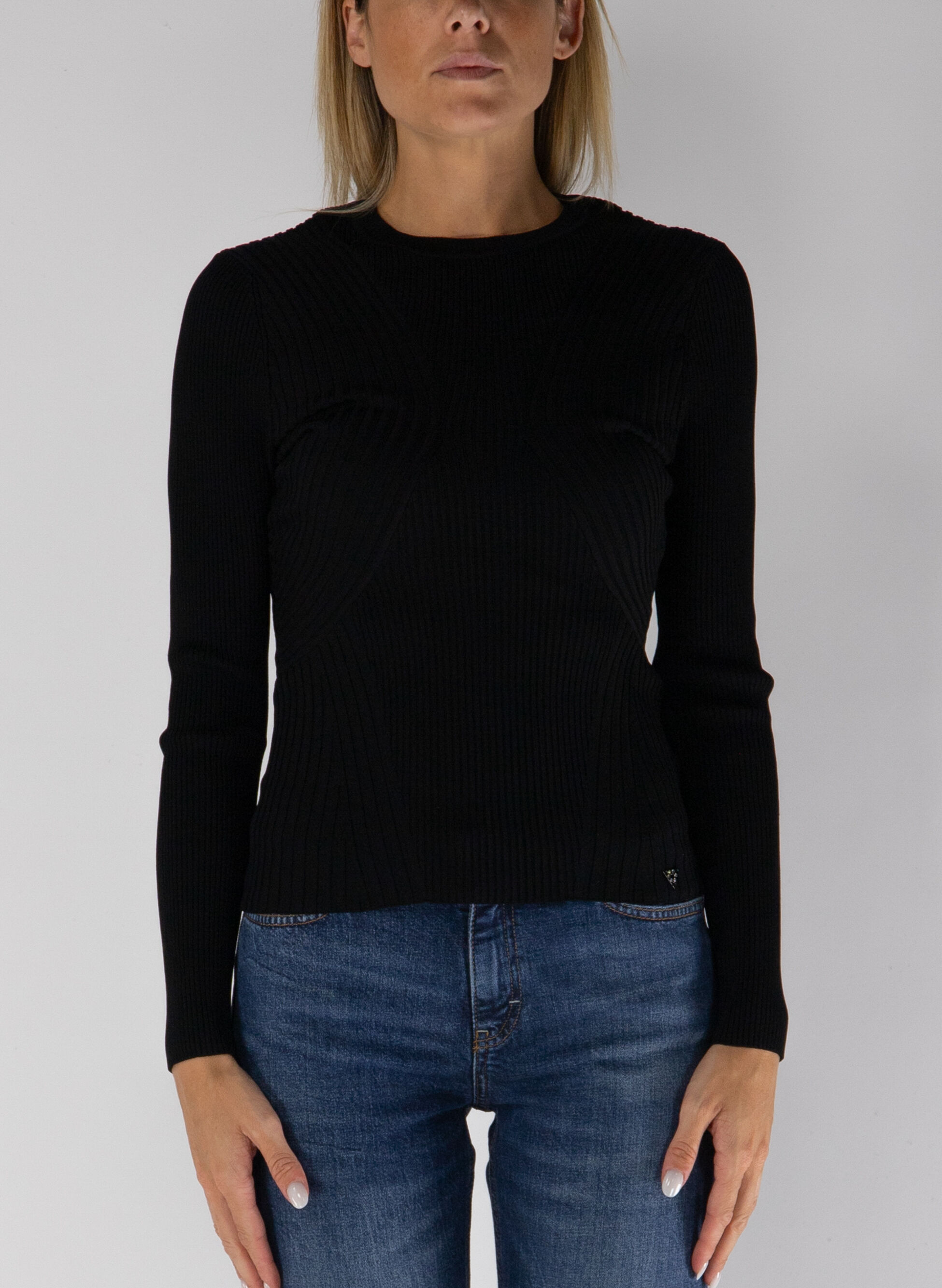 MAGLIONE HANNA A COSTINE