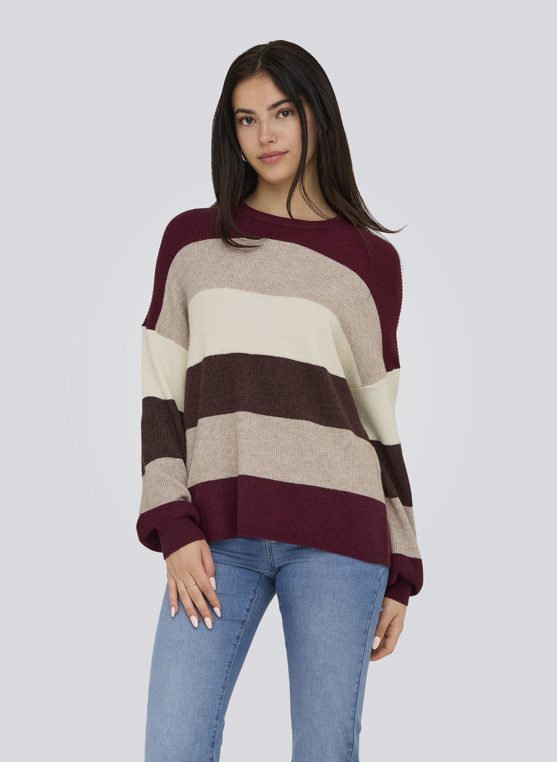 MAGLIONE LATIA