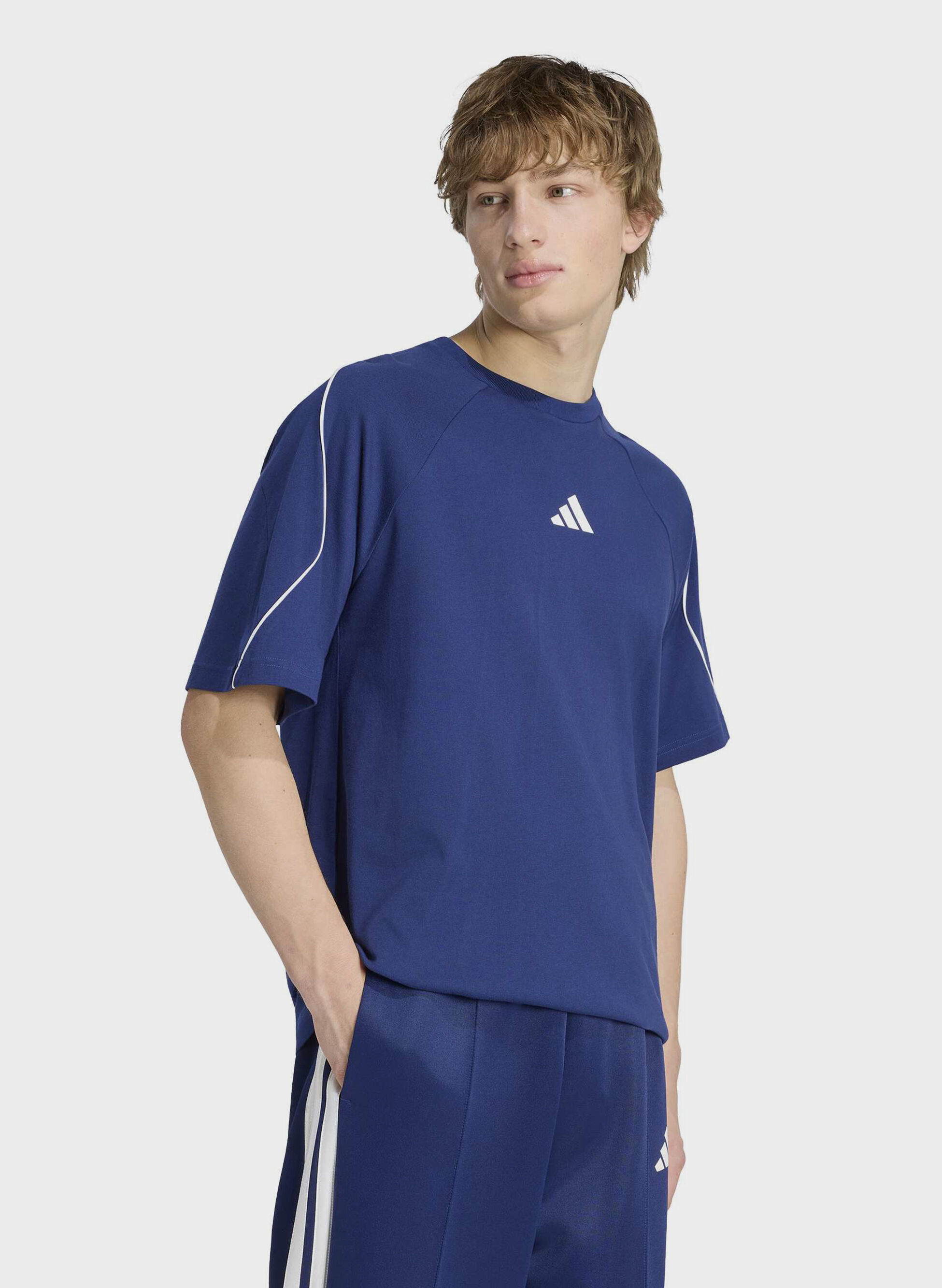 T-SHIRT STADIUM