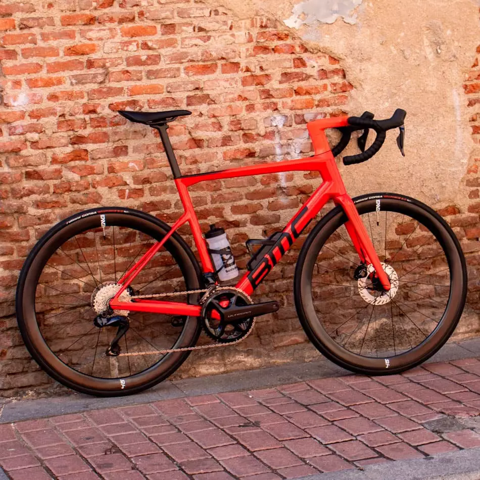BICICLETTA BMC TEAMMACHINE SLR 01 ULTEGRA ENVE FOUNDATION 45