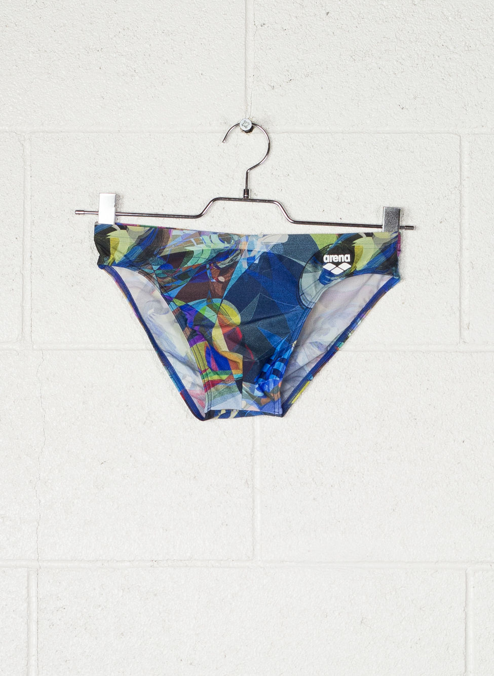 SLIP NEWSFLASH GRAPHIC BEACH