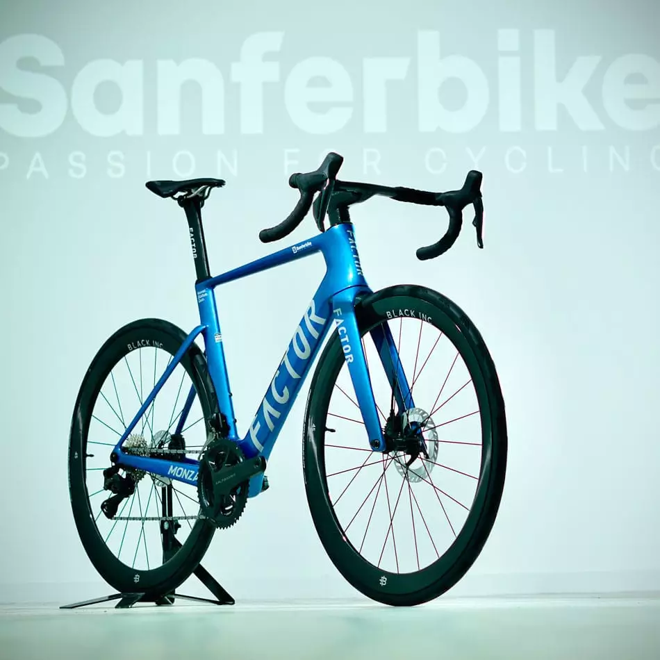 BICICLETTA IN CARBONIO FACTOR MONZA ULTEGRA BLACK INC — Sanferbike Italy